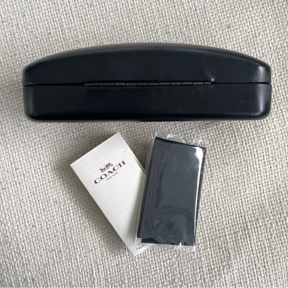 COACH Black Faux Leather Hard Dome Case for Glasses Sunglasses & Cloth Brand New - Picture 6 of 8